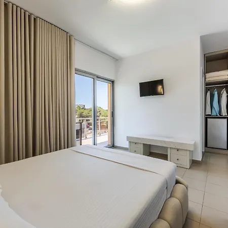 Intea Durres Hotel 3*