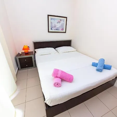 Intea 3* ゴーレム