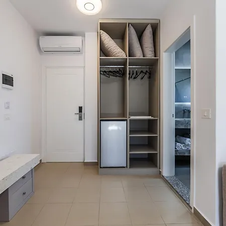 فندق Intea Durres 3*